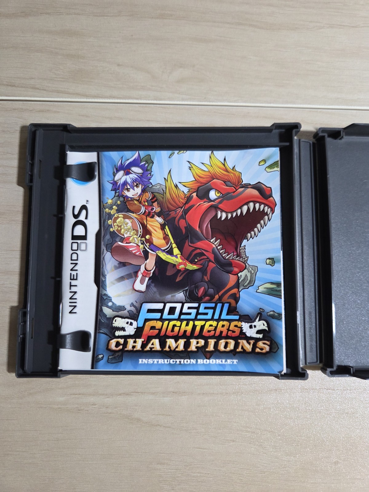 Nintendo DS 3DS Fossil Fighters Lot – Fossil Fighters, Champions & Frontier CIB