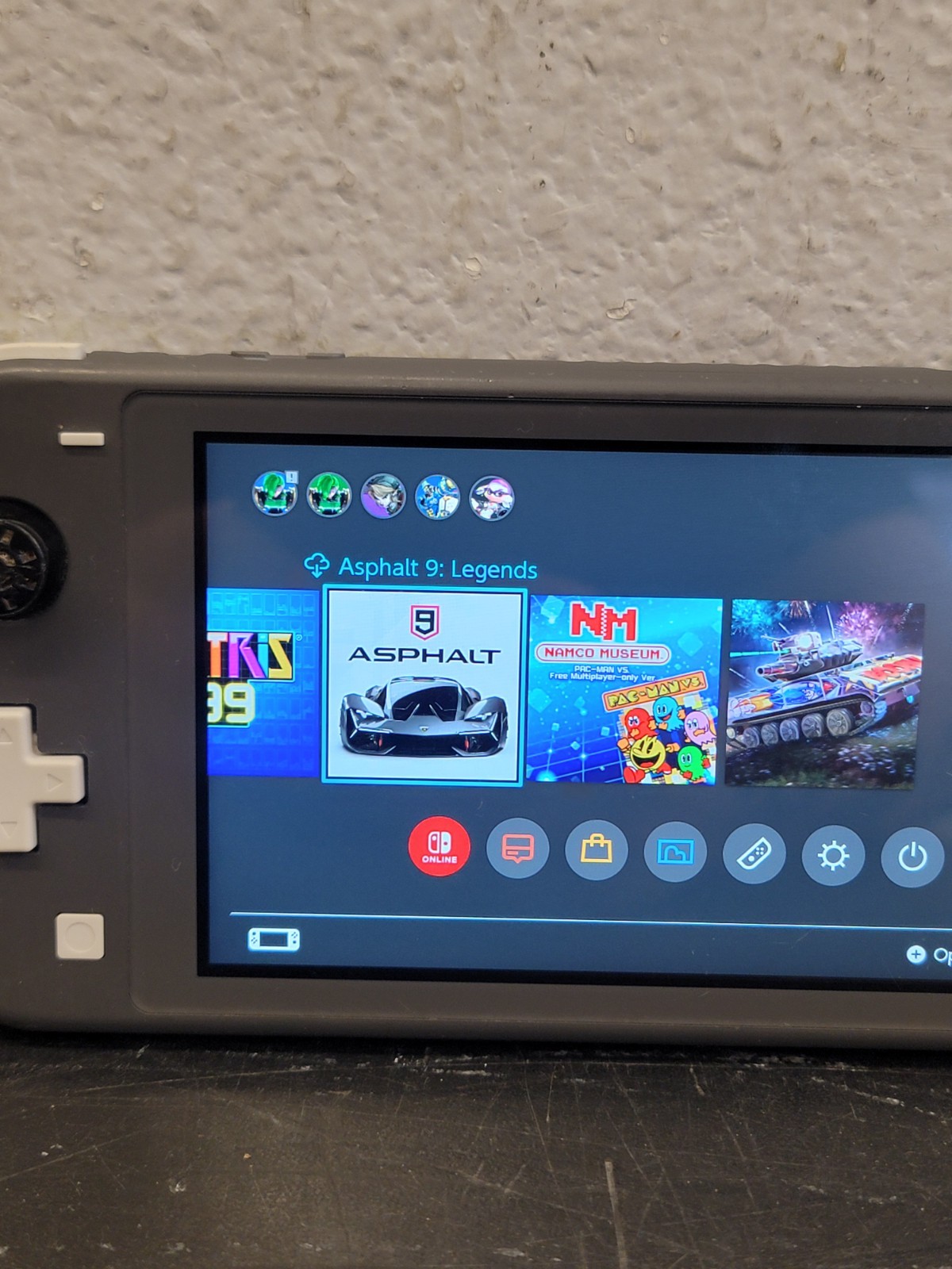 Nintendo Switch Lite HDH-001 Gray Handheld Console Wi-Fi Capability W/ Charger