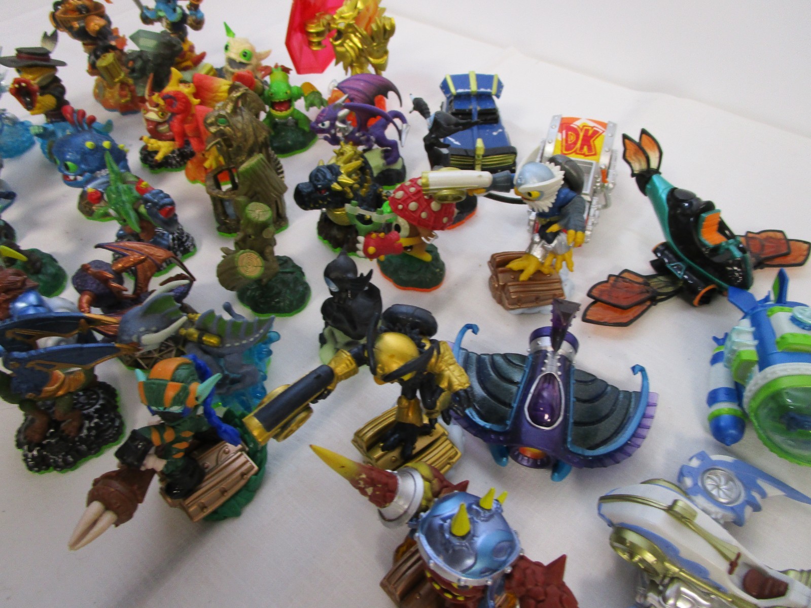 HUGE Skylanders Lot 45+ MIXED TOY VARIOUS LINES/COLLECTIONS PORTALS +Bag 2011-15