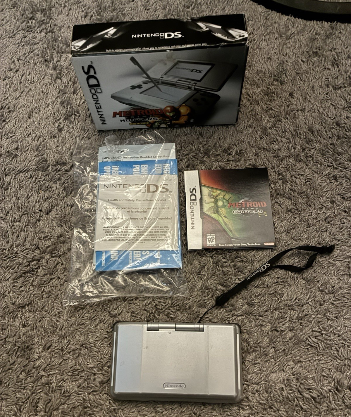 Nintendo DS Metroid Prime Hunters Edition Silver Handheld Console w/ Box