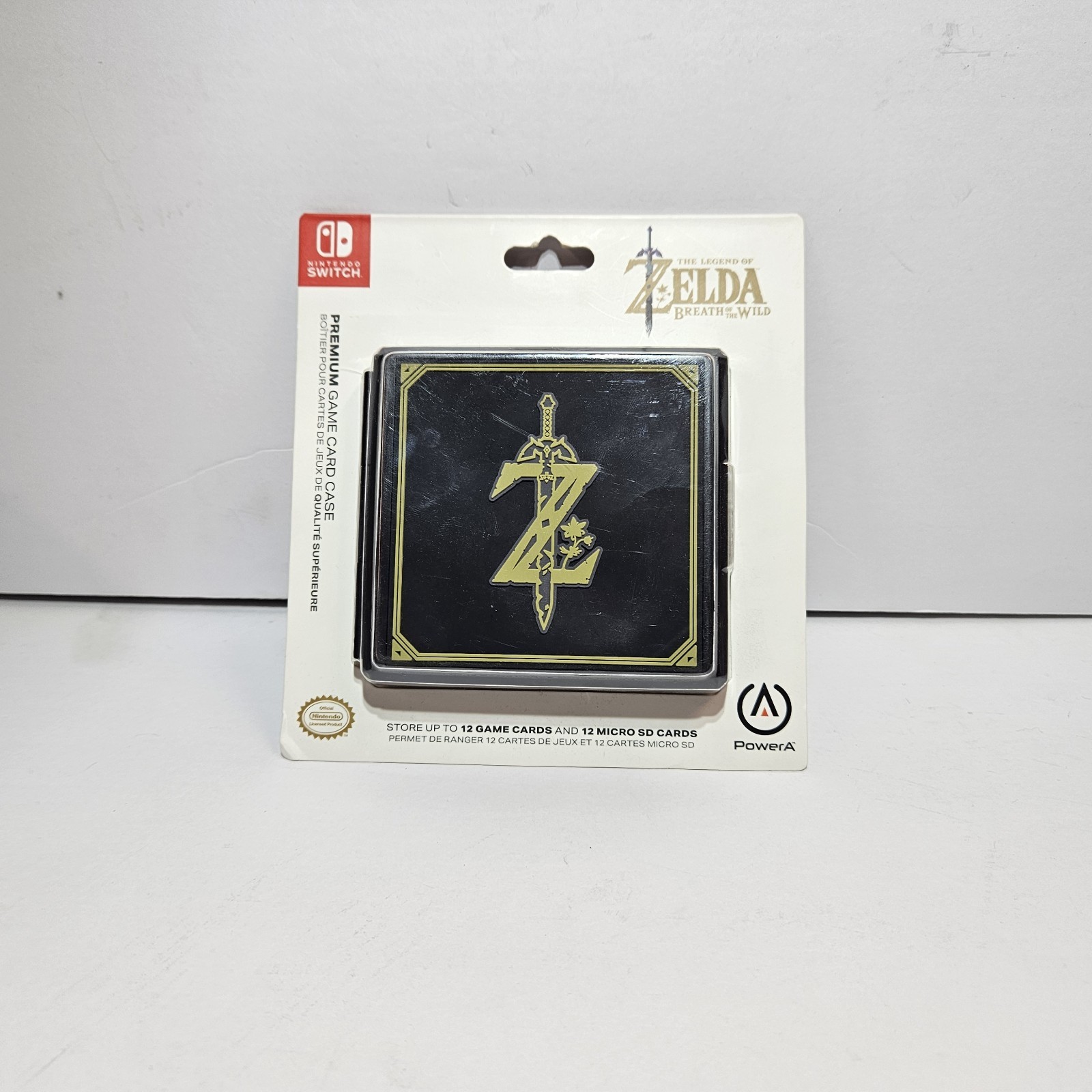 NINTENDO SWITCH ZELDA BREATH OF THE WILD PREMIUM GAME CARD CASE FOR 12 GAMES NIB