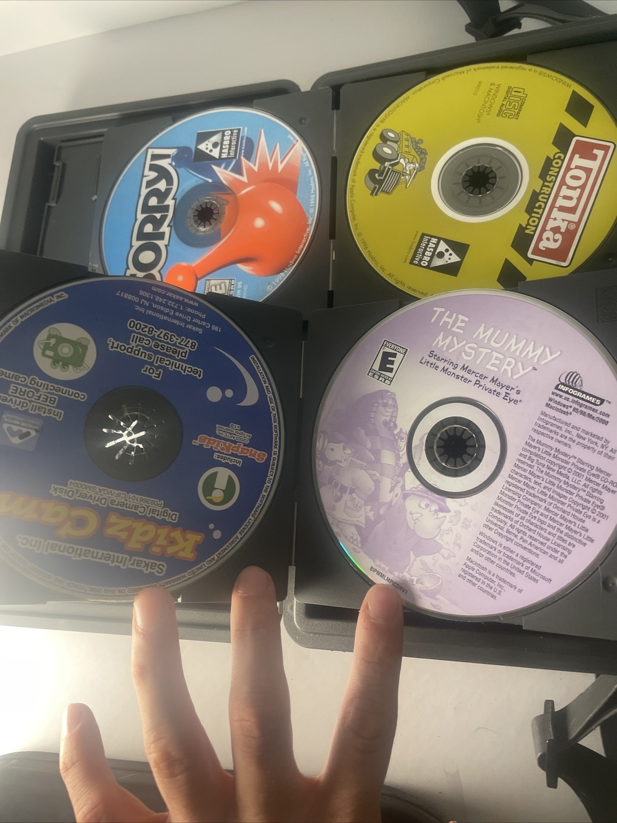 Lot Of Kids PC Games CD ROM Harry Potter Dinosaurs Charlotte’s Web Tonka