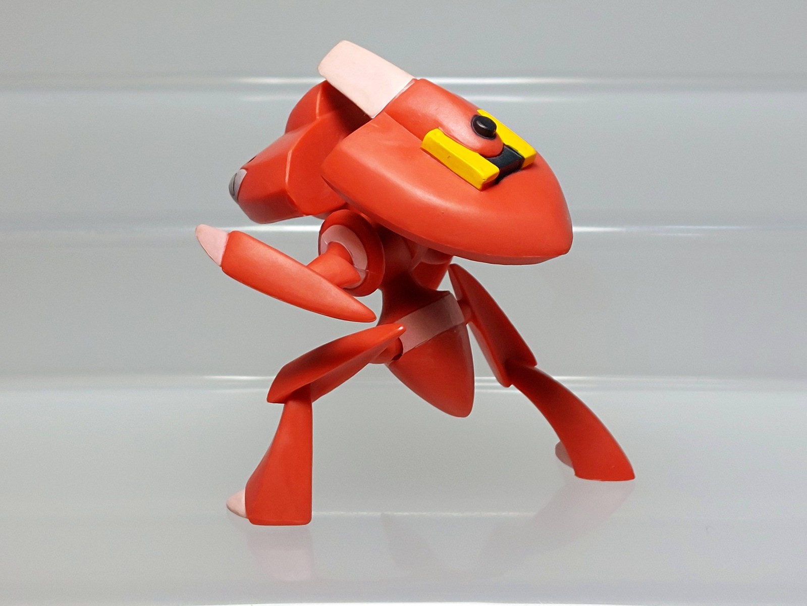 Shiny Red Genesect Pokemon Moncolle Monster Collection Figure Tomy E01 2.4in