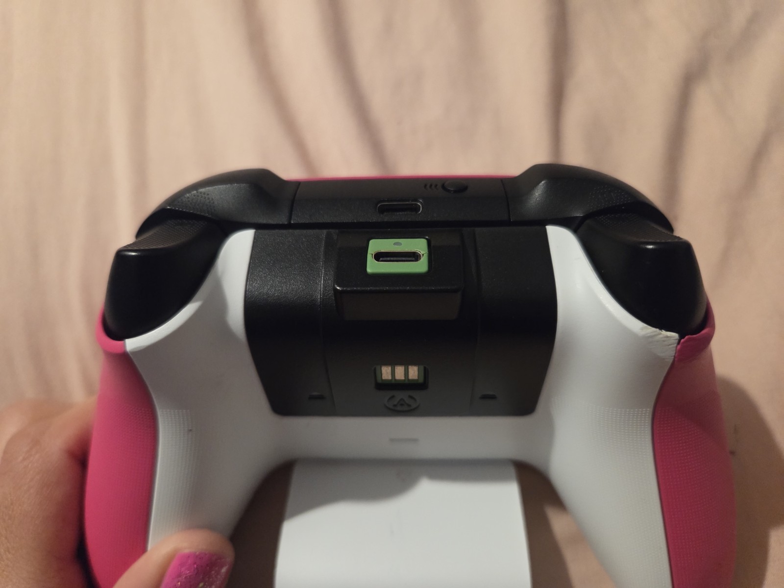 Xbox Series X controller Deep Pink Used Working