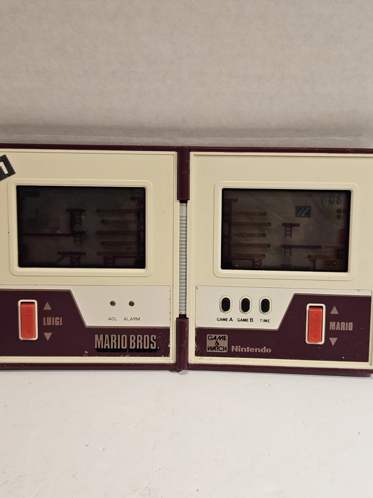 NINTENDO GAME & WATCH Mario Brothers MULTI-SCREEN 1983 Vintage