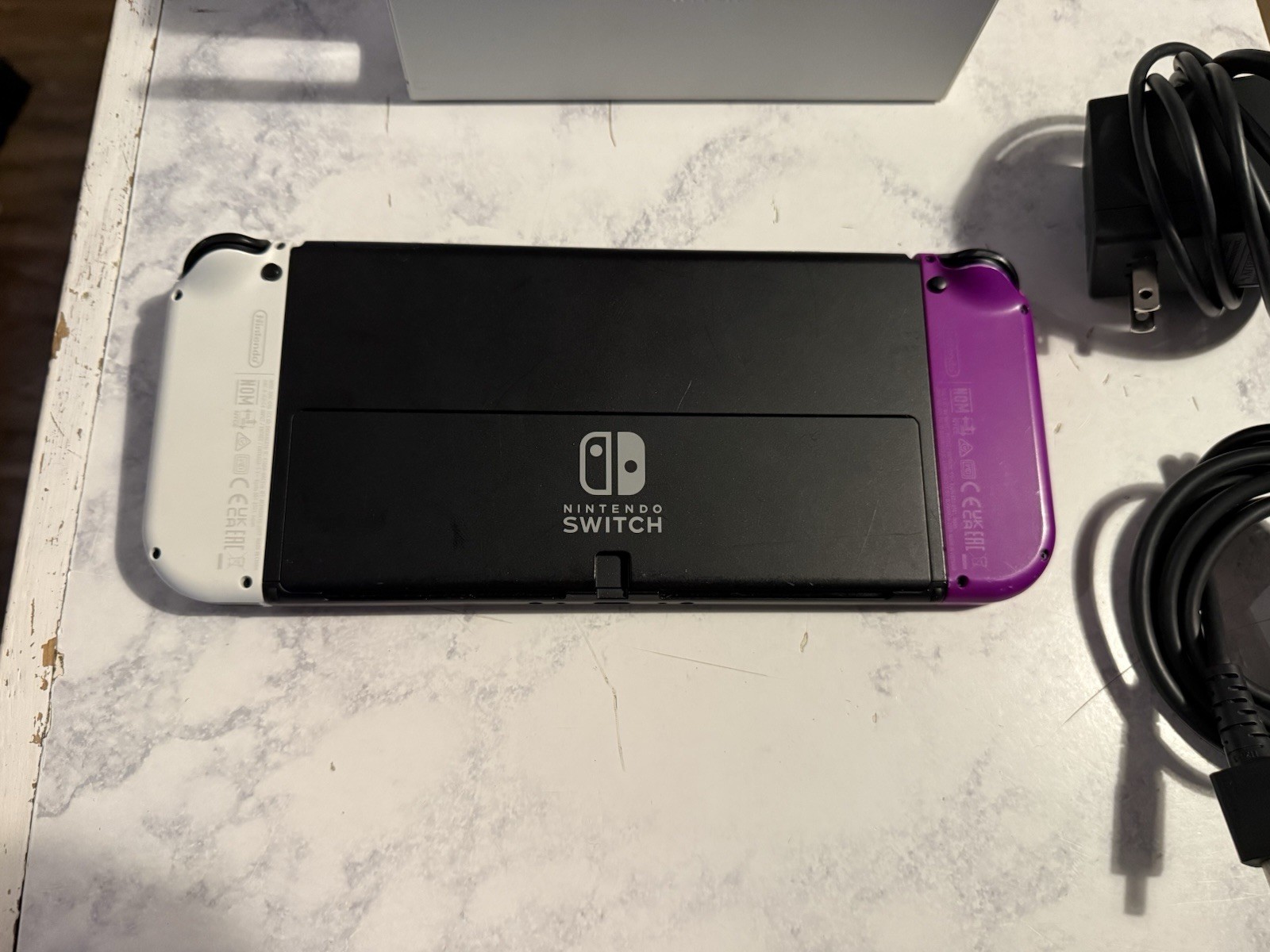 Nintendo Switch OLED – with Extras