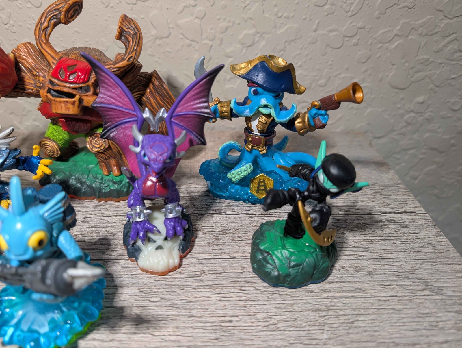 Skylanders Beginner Bundle Starter Pack Figures, Tested Combine Shipping (Read)