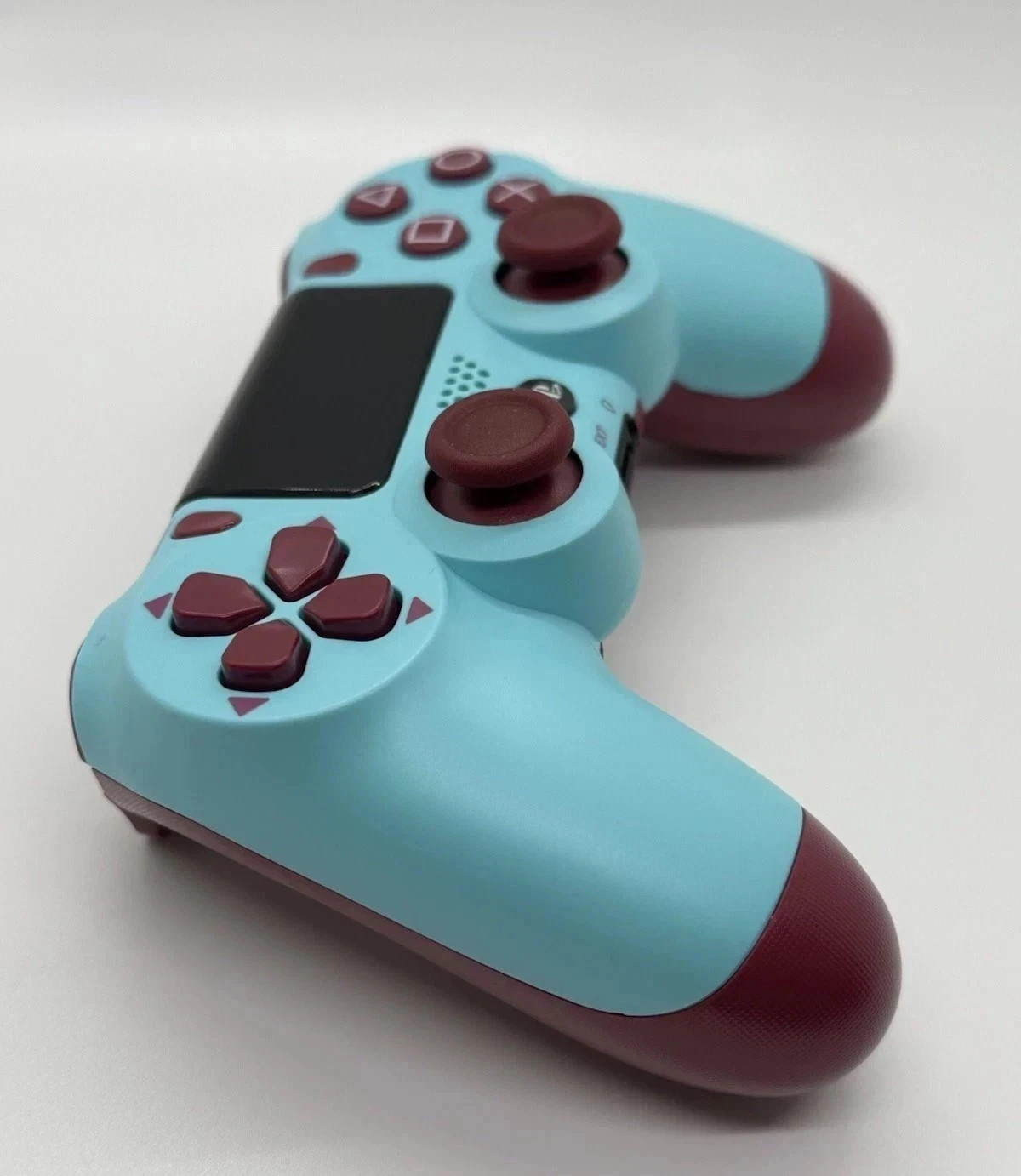 Sony PlayStation 4 PS4 Dualshock 4 Controller Berry Blue – Gently Used