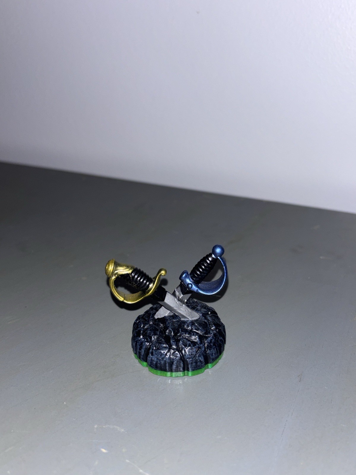 Skylanders Tested Lot of 11 Snap Shot Blast Zone Cynder Wham Shell + Carry Case