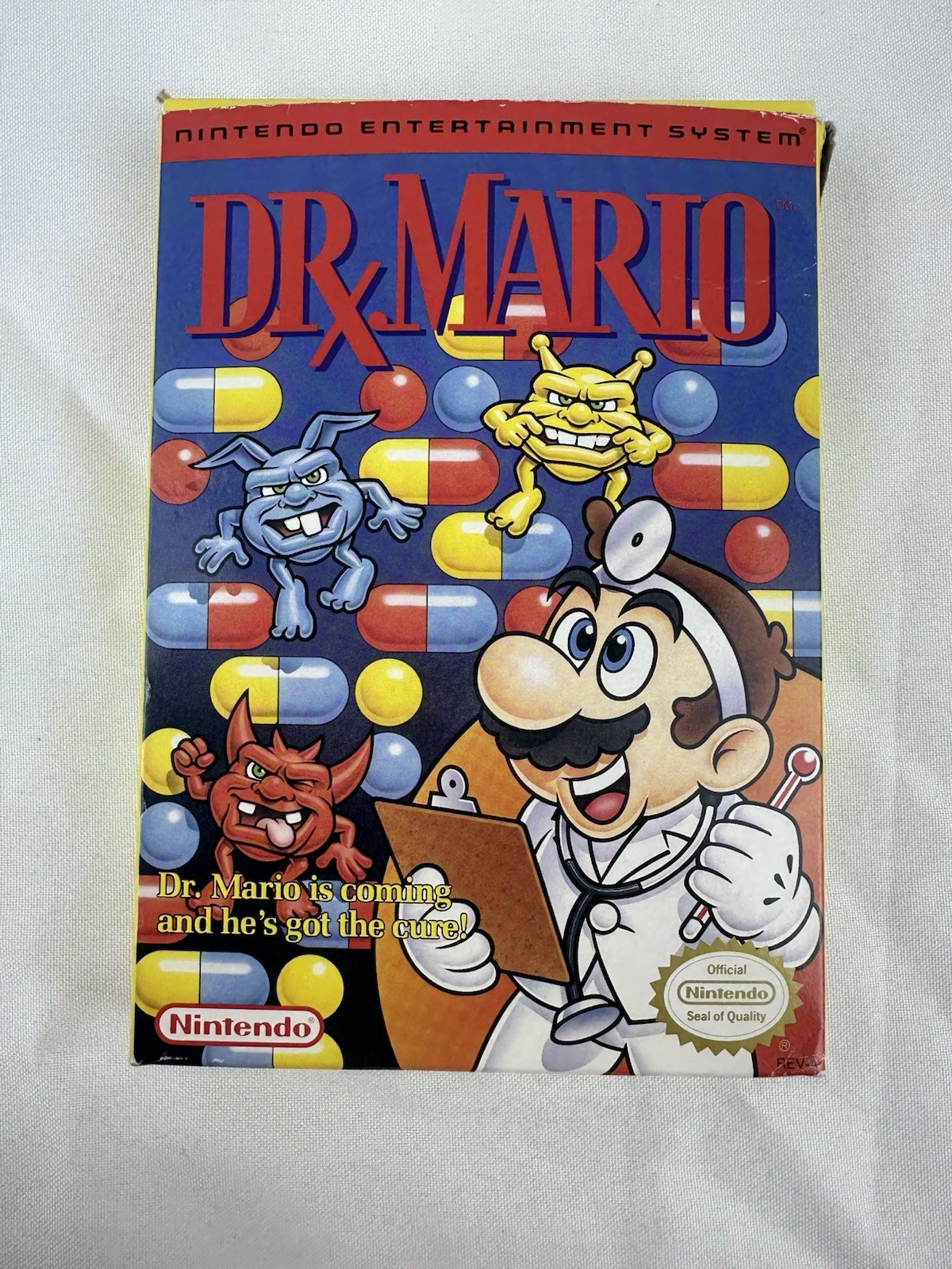 Dr Mario Nintendo NES Game 1990 Complete Box Manual Poster Foam Japan Original