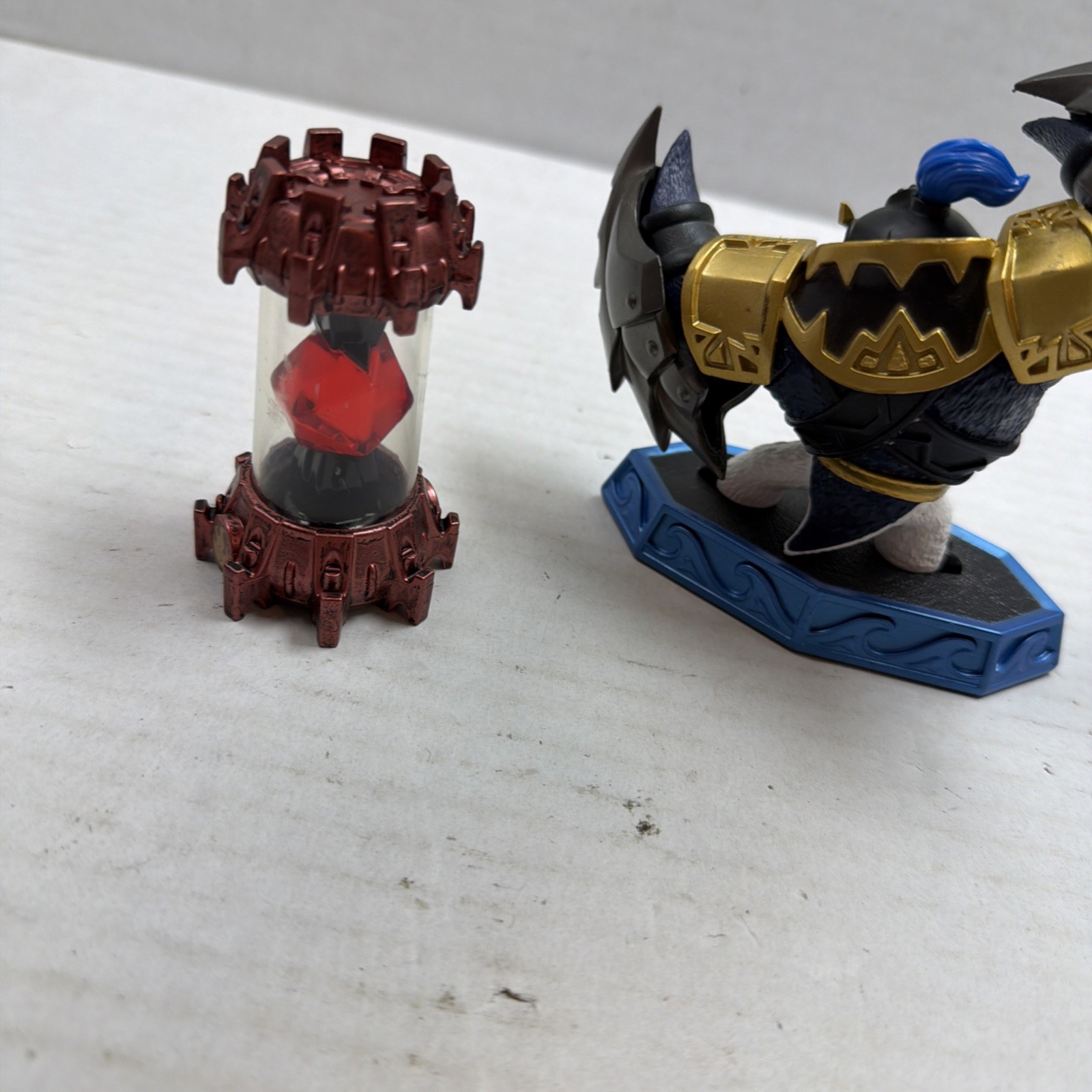Skylanders IMAGINATORS Starter Bundle: GOLDEN QUEEN, KING PEN, FIRE REACTOR