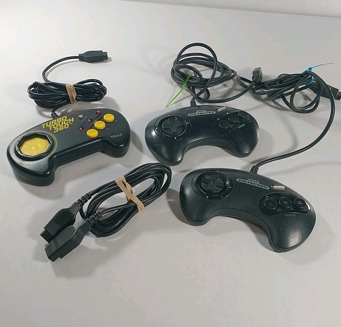 Sega Genesis Console Model MK-1631 + 13 Games & 3 Controllers Tested READ