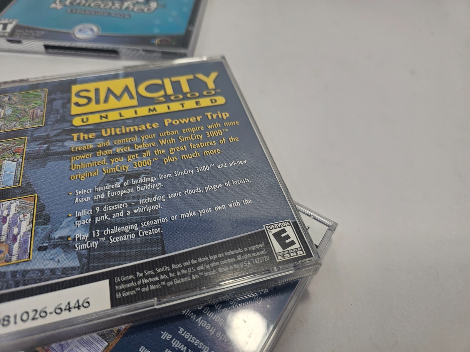 The Sims PC Game 2000 Original People Simulator Expansion w/ Key Lot of 3