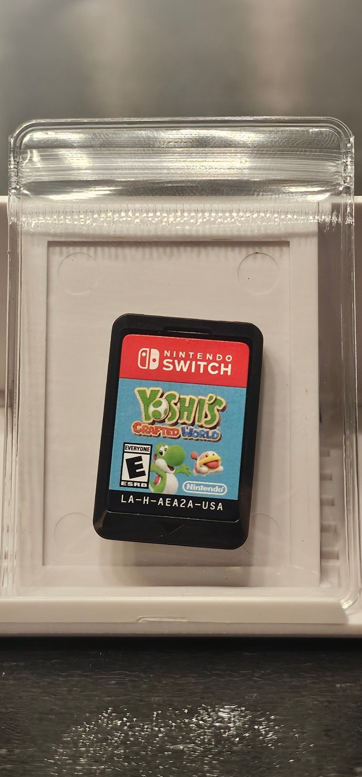 Yoshi’s Crafted World (Nintendo Switch) – CARTRIDGE ONLY