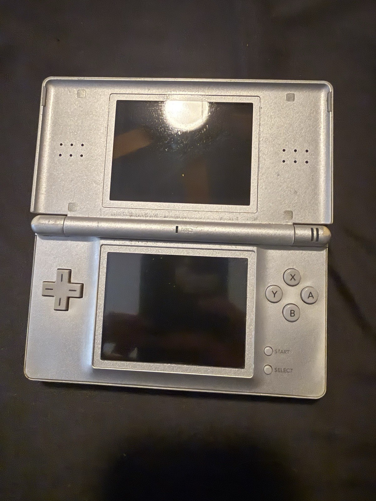 Nintendo DS Lite Handheld System Silver W/ Charger USED WITH ISSUES Please Read