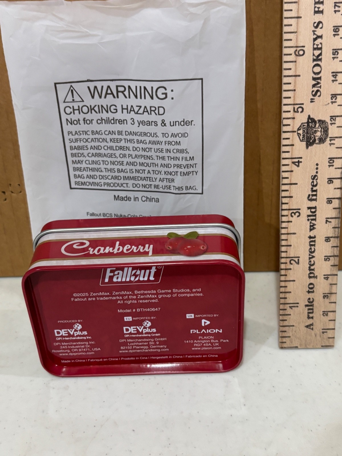 Fallout 3 4 76 !! Nuka Cola 20 Cranberry Caps Collectible Tin !! Bethesda New
