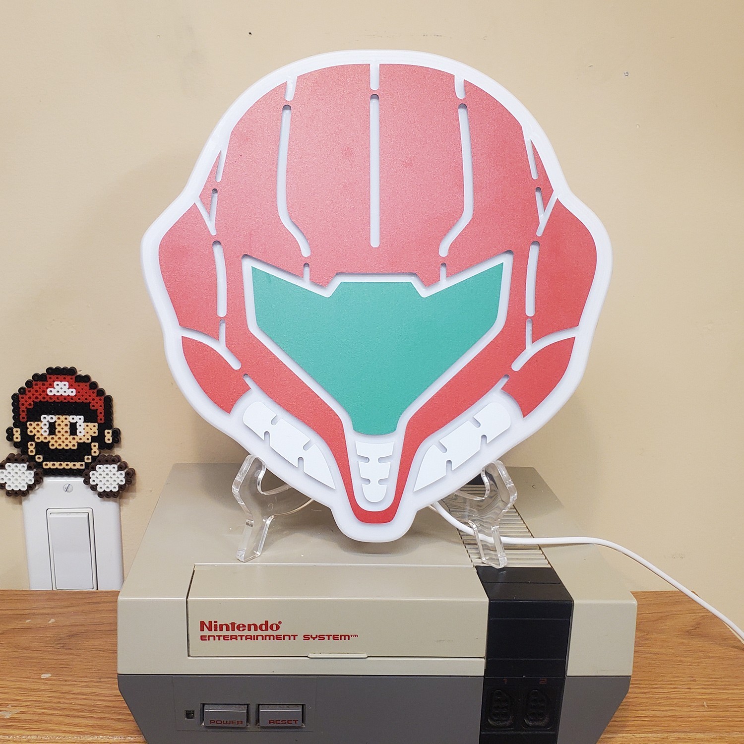 Metroid Samus Helmet plastic neon LED sign w/ dimmer switch + retro gaming gift