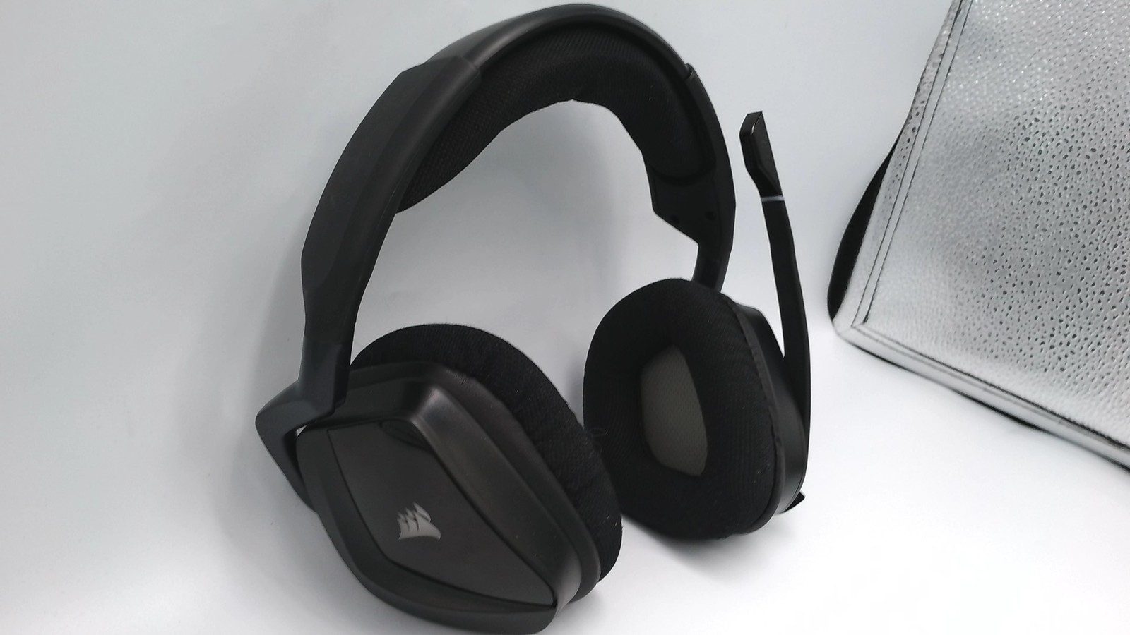 Corsair Void RGB Elite Wireless 7.1 Gaming Headset *UNTESTED* PC1722485