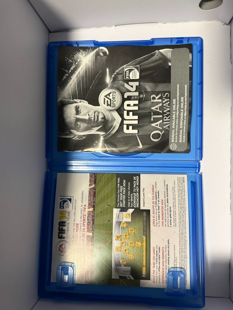 FIFA 14 PS4 Complete CIB Lionel Messi Soccer Football Game PlayStation 4