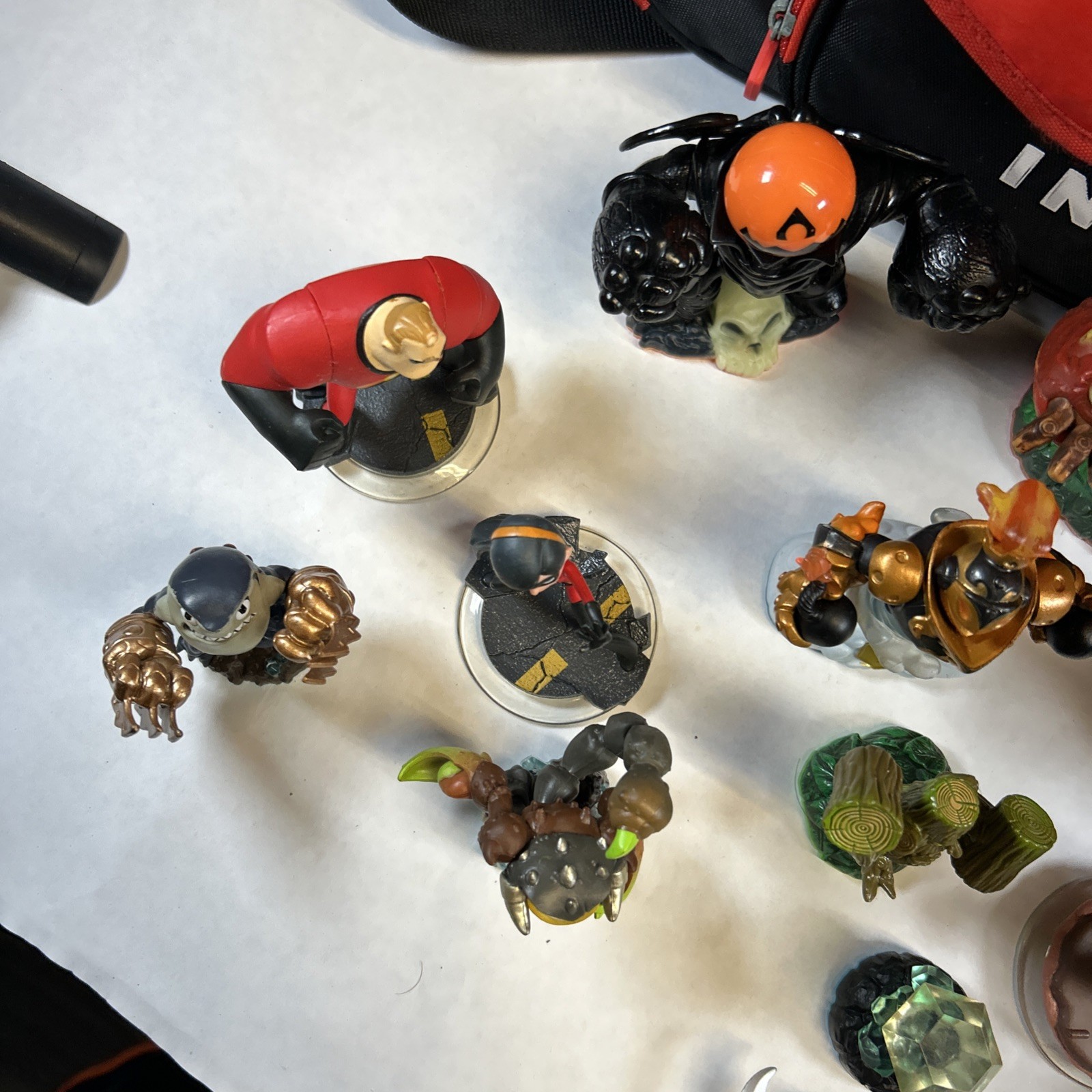 Disney Infinity Figures / Bag And Skylanders Bulk Lot