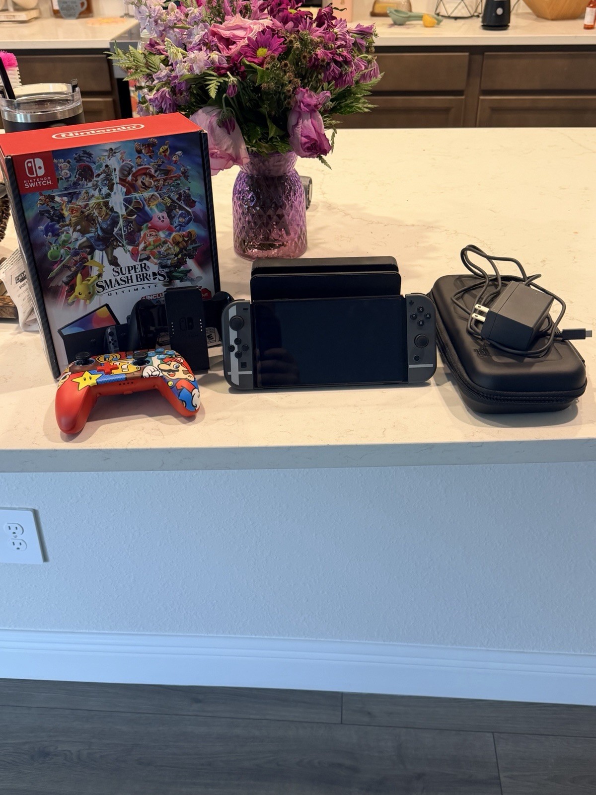 Nintendo Switch (OLED Model) Super Smash Bros. Bundle 64GB Console – Gray