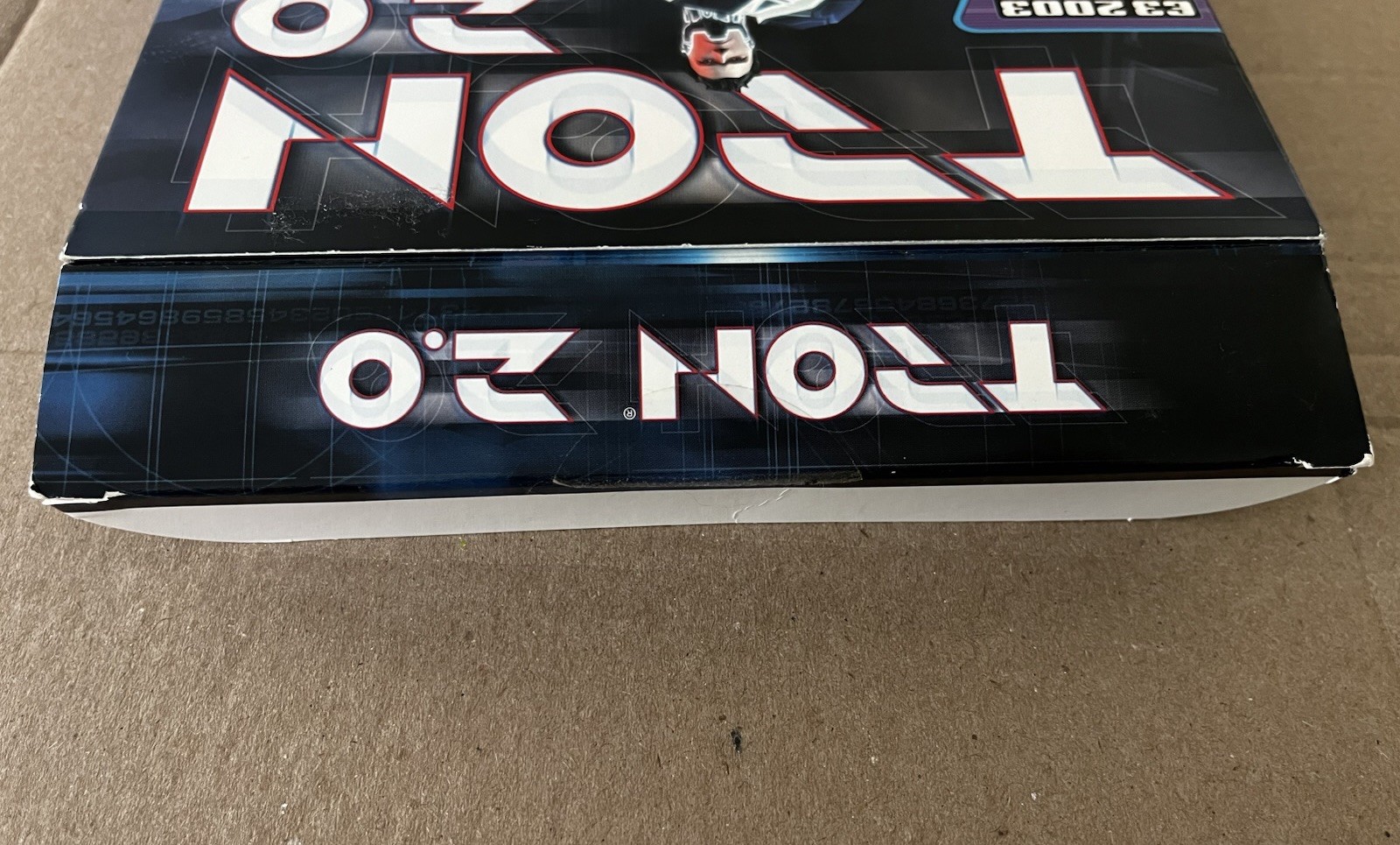 BIG BOX Tron 2.0 (PC, 2003) PC CD-ROM Game 2003