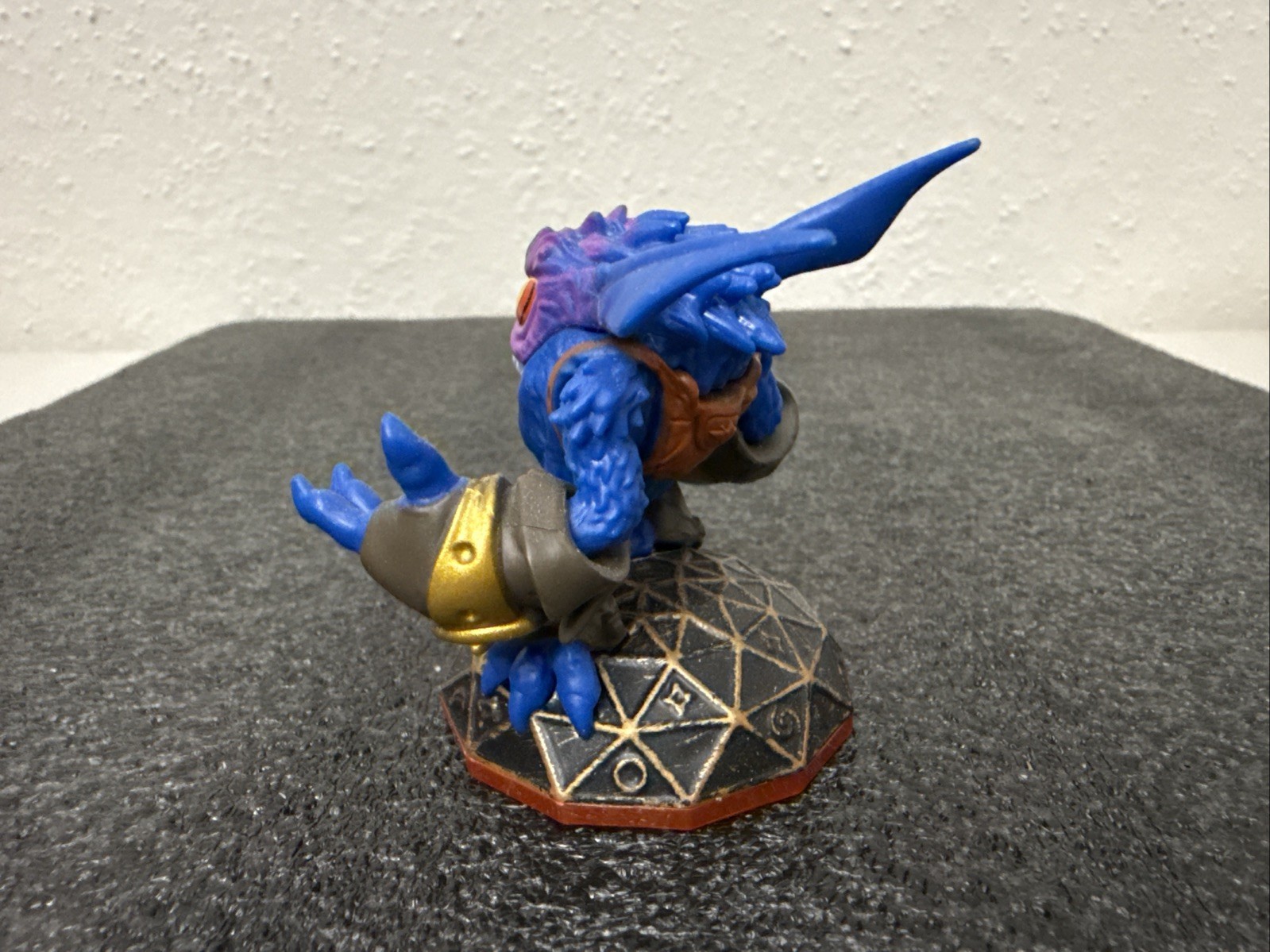 2014 Skylanders Trap Team Fizzy Frenzy Pop Fizz Figure 87101888 Activision