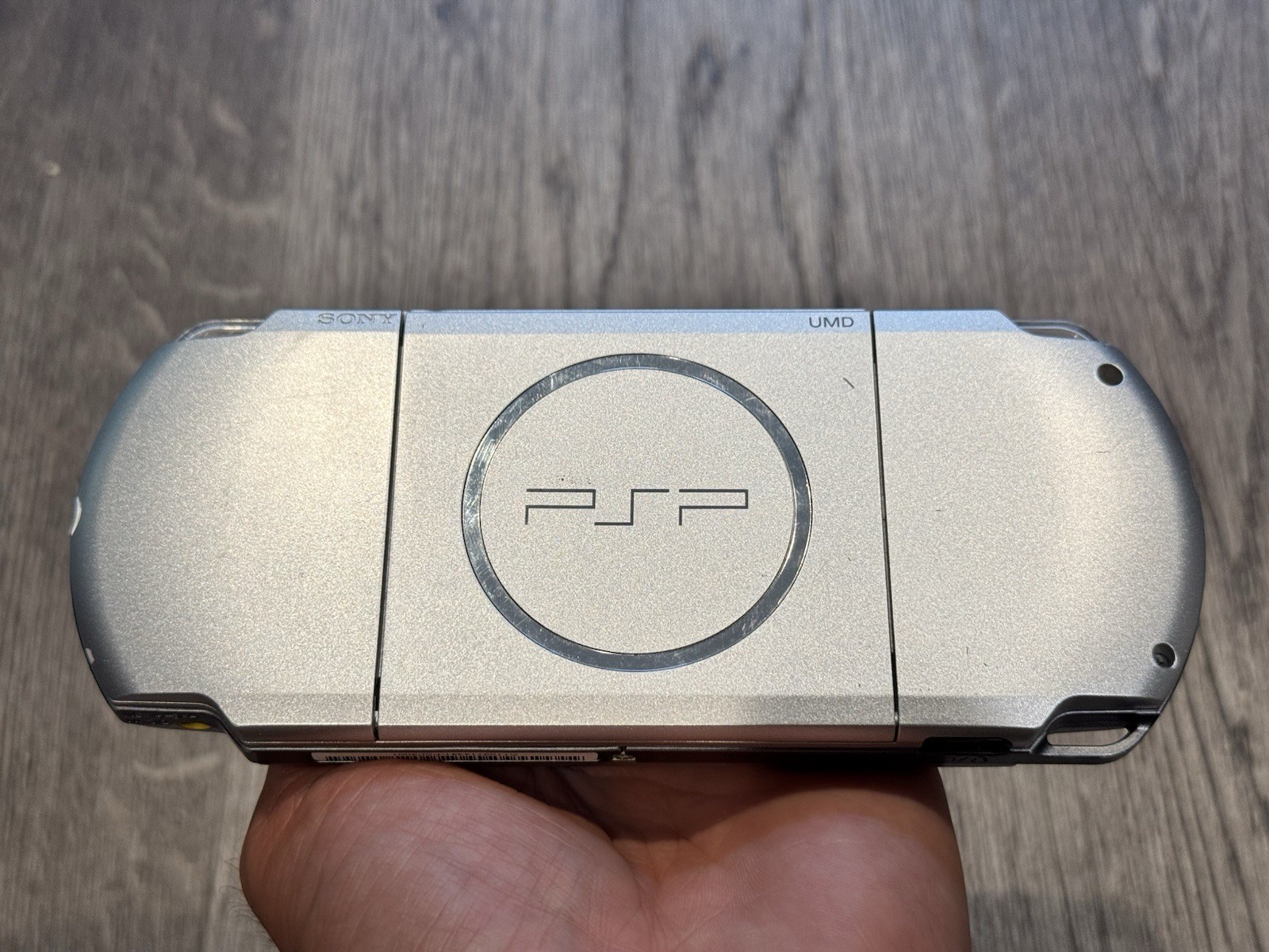 Sony PSP-3000 Mystic Silver Bundle w/Charger and 6 Games – TESTED – WORKING