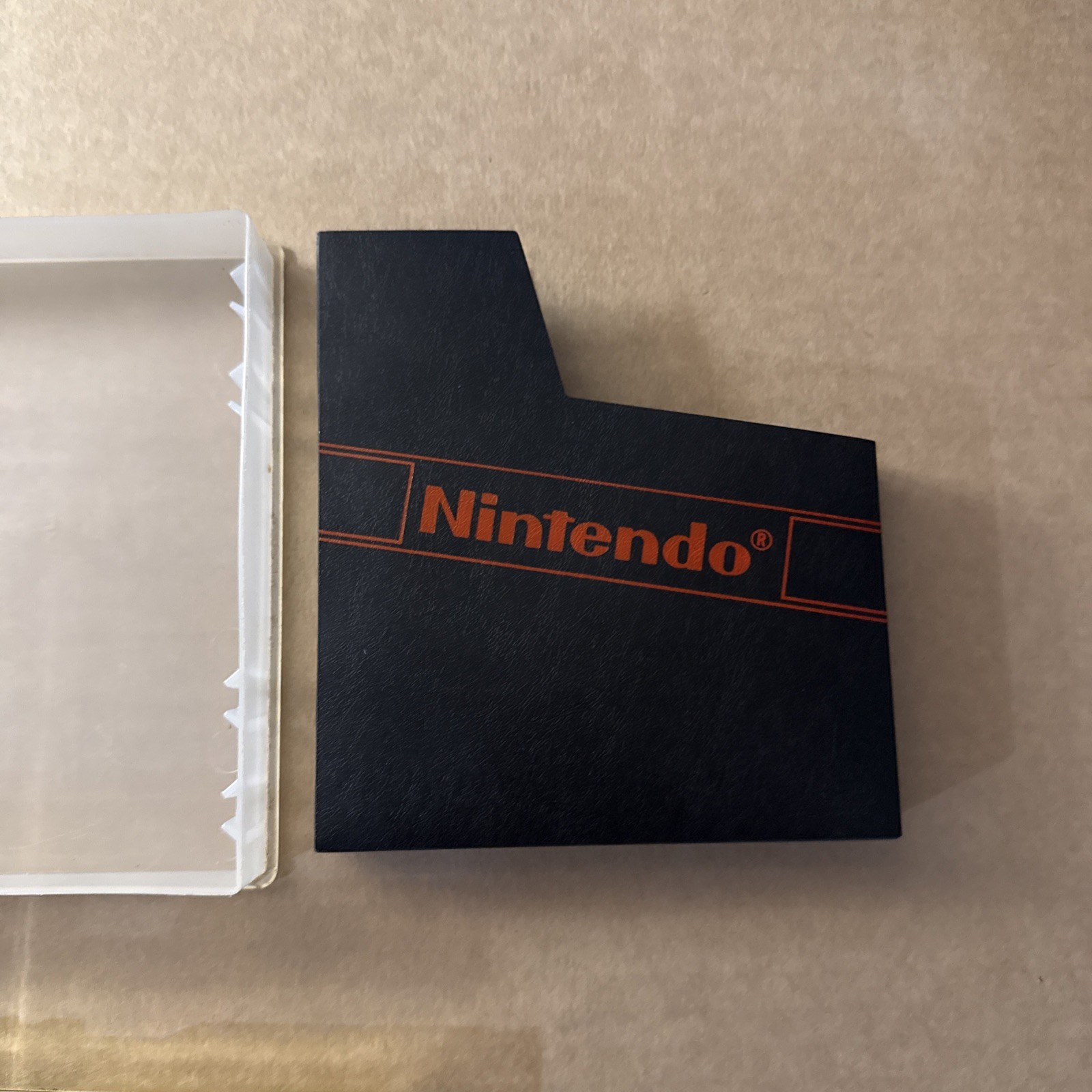 NES The Legend Of Zelda Gold Cartridge 1987, W/Sleeve and Rental Box