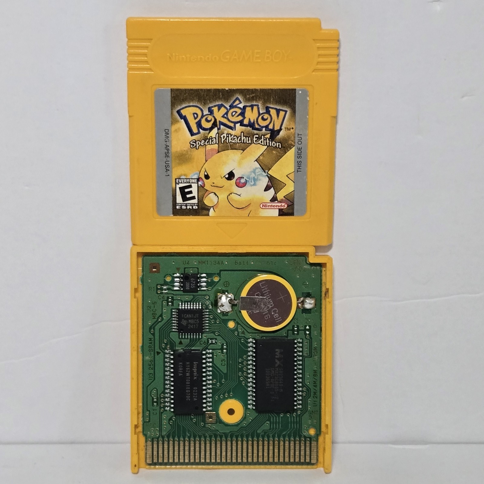 Pokémon Yellow New Battery Special Pikachu Edition (Nintendo Game Boy, 1999)
