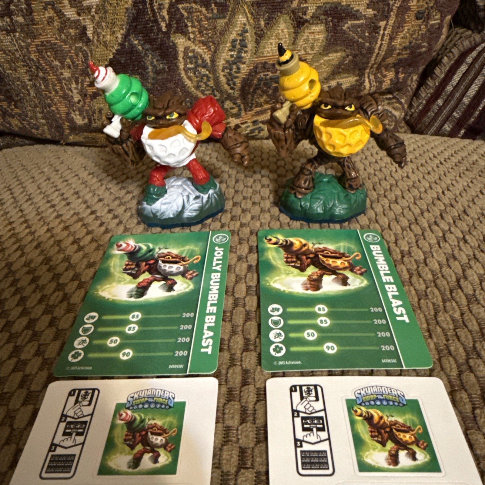 Skylanders Bumble Blast and Jolly Bumble Blast Figures With Stickers And Cards