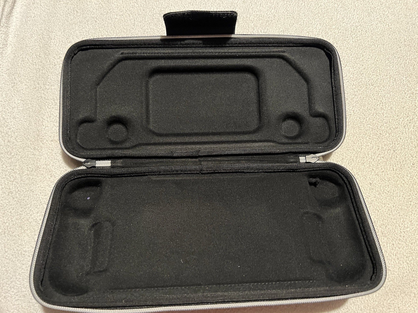 VALVE STEAM DECK ZIP BLACK CASE