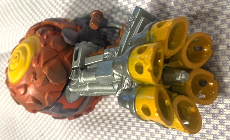 Skylanders SUPERCHARGERS Vehicle BURN CYCLE Figure Used W3152