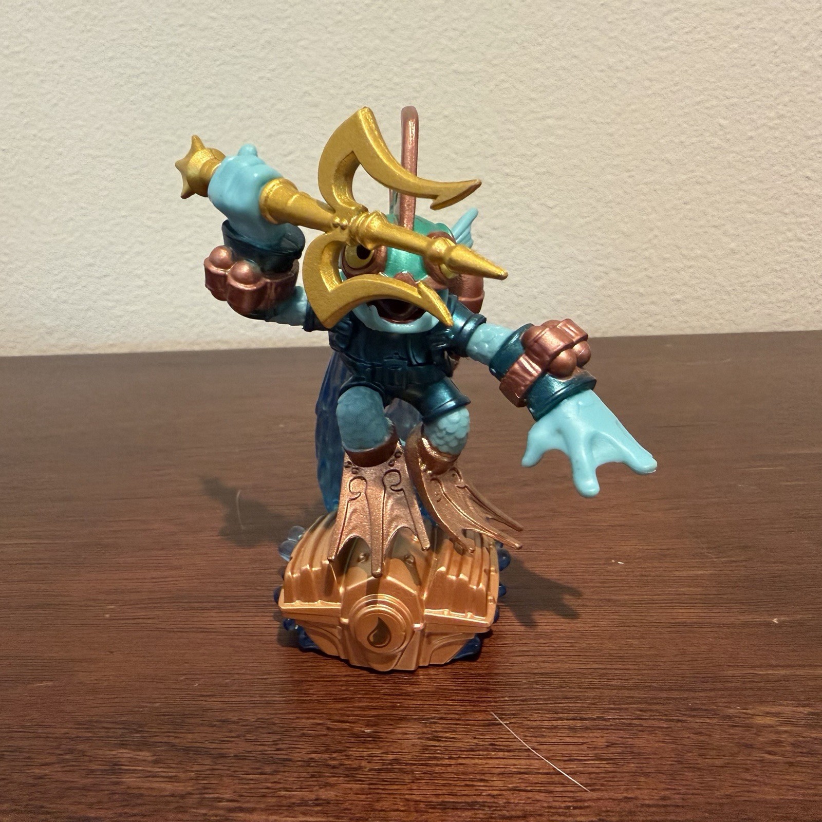 Activision Skylanders Deep Dive Gill Grunt Figure 2015 Trident