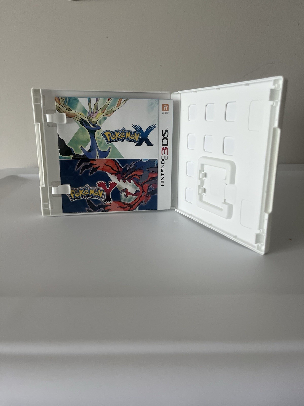 Pokémon X Case with Manual & Insert Nintendo 3DS Authentic No Game