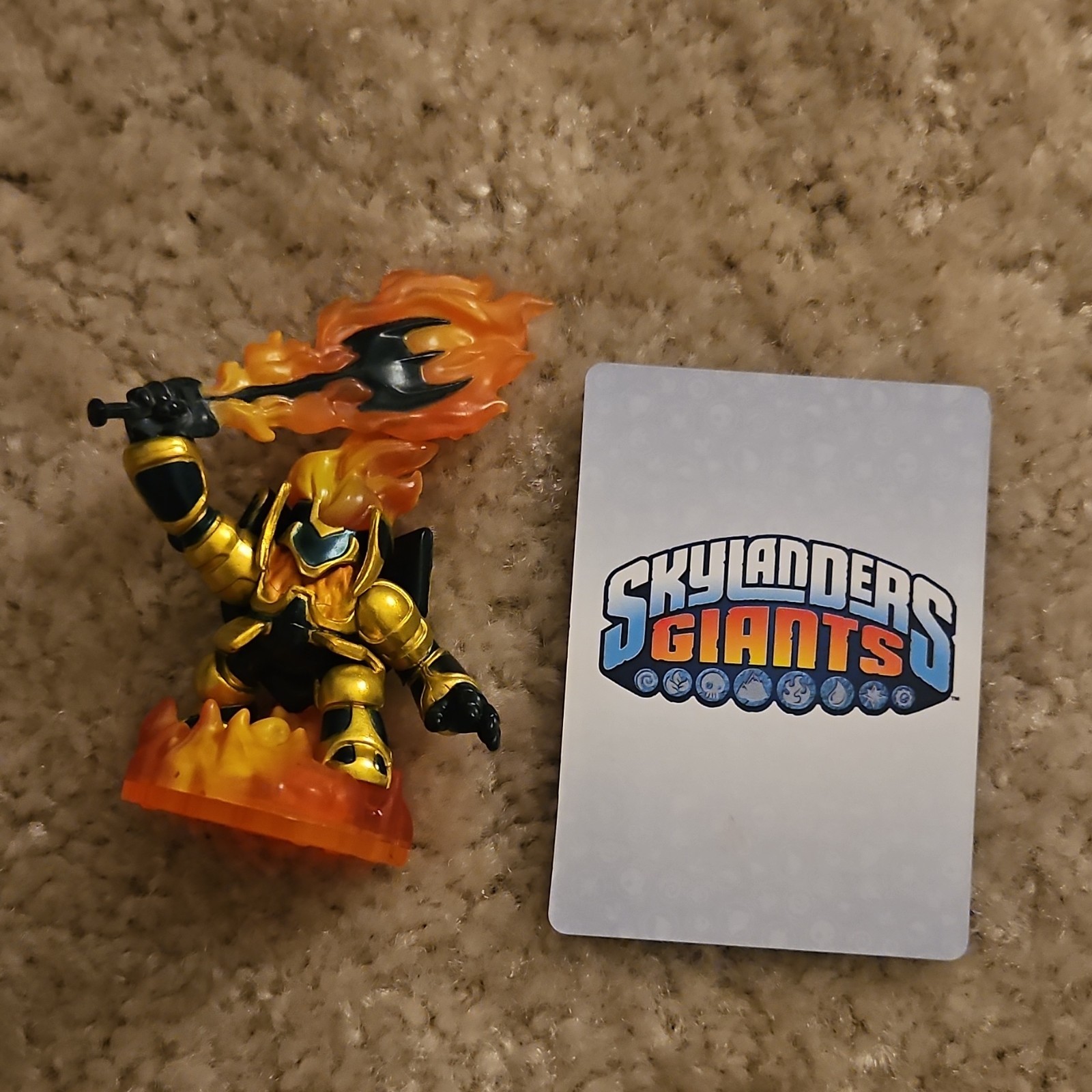 Activision Skylanders Giants Legendary Ignitor Character Figure with Card