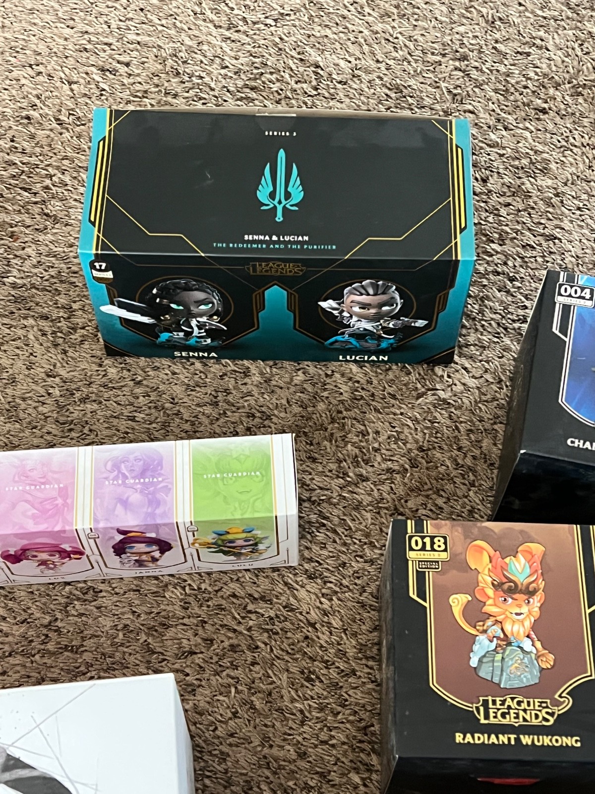 huge lot of league of legends statues