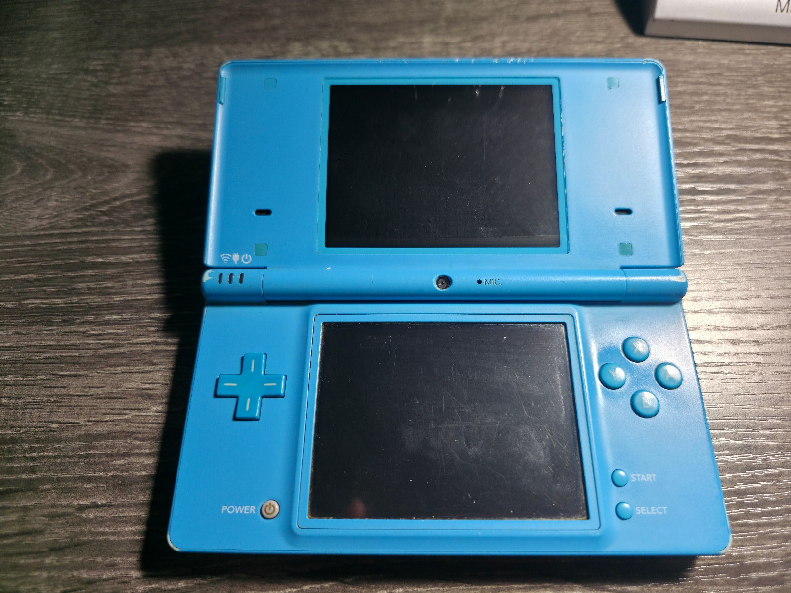Nintendo DSi Light Blue Handheld Console System Only TESTED (SCREEN SCRATCHES)