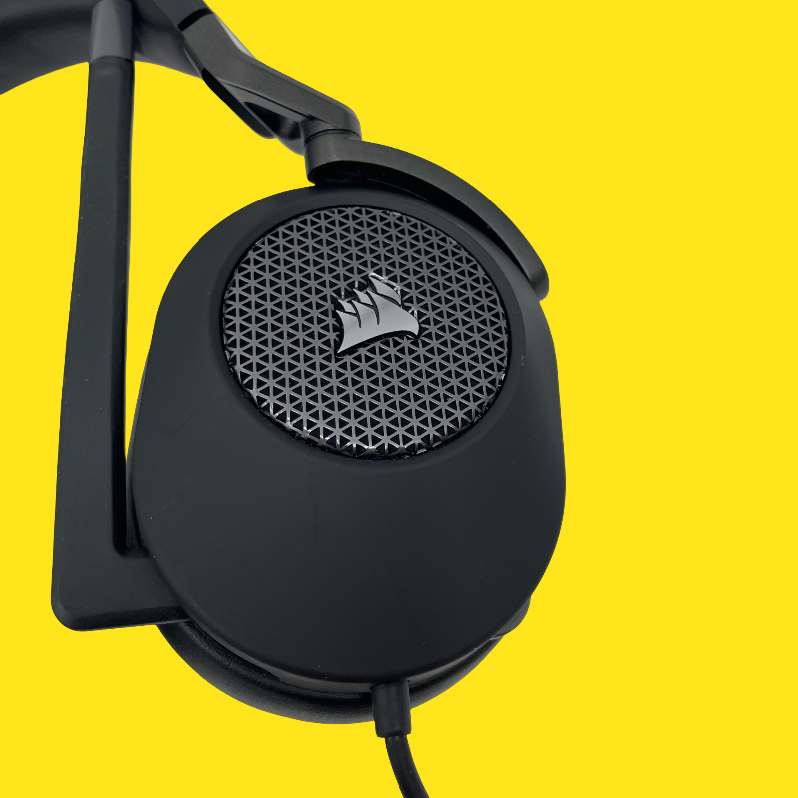 CORSAIR HS65 SURROUND Wired Gaming Headset Black #2491 z65/167 (VH)