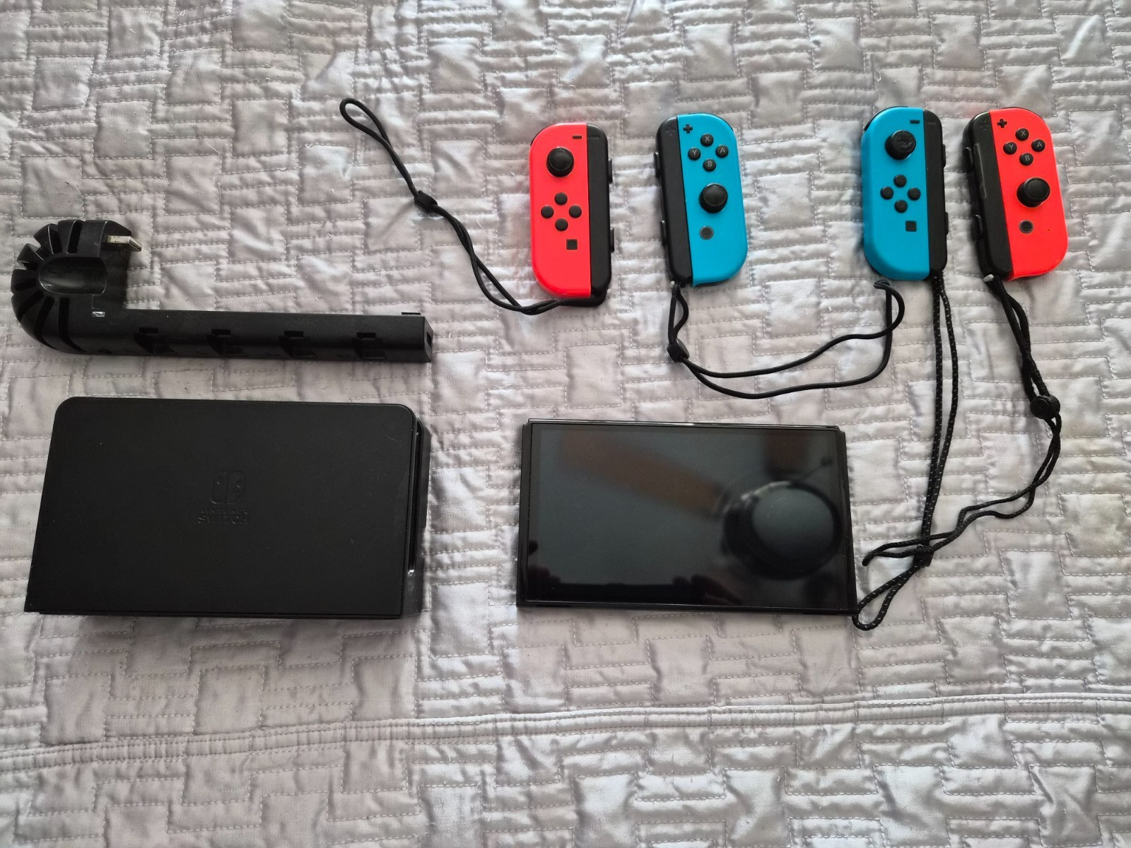Nintendo Switch OLED Model HEG-001 Handheld Console – 64GB