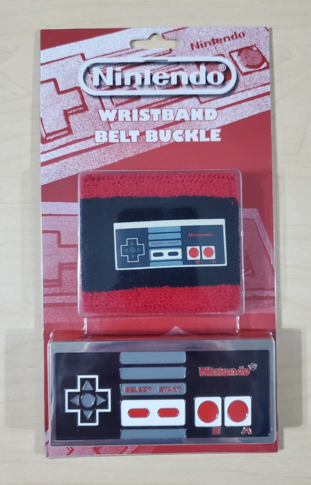 Brand New Rare 2010 Classic Nintendo NES Controller Heavy Metal Belt Buckle
