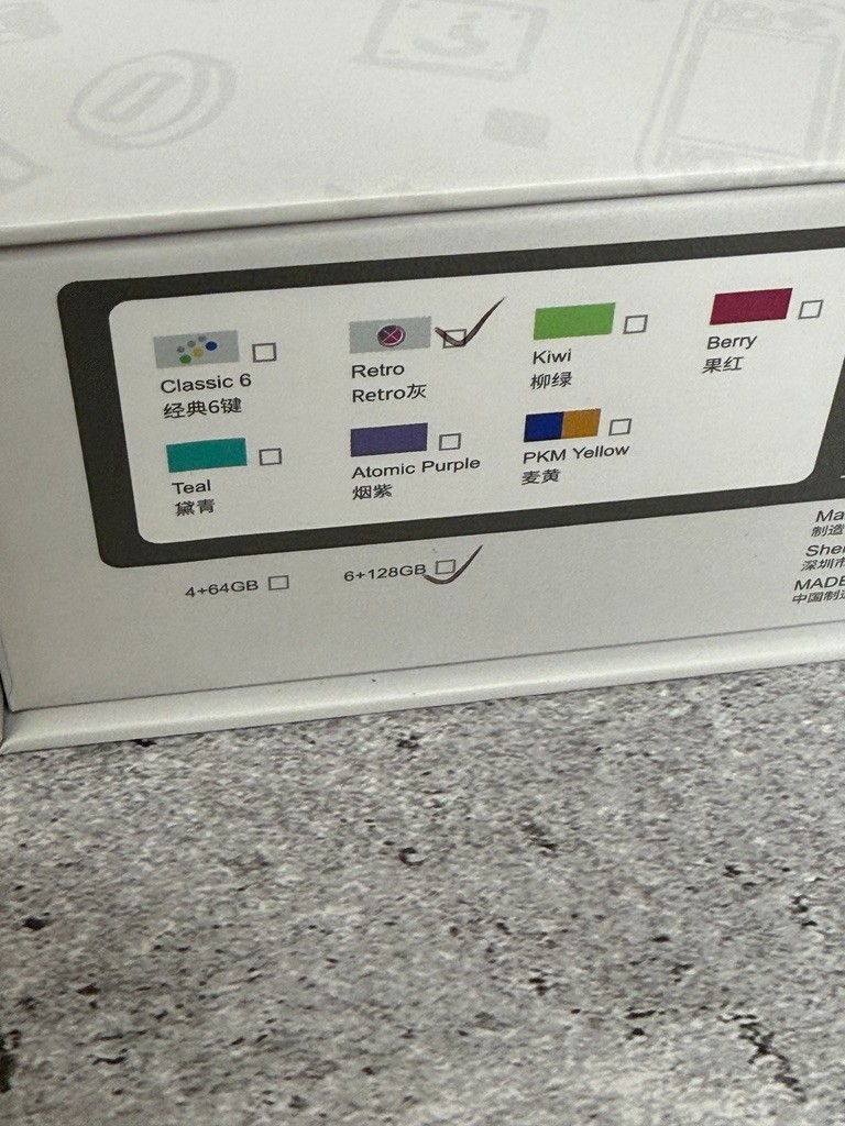 Retroid Pocket Classic Retro color 6GB/128GB Ram/Storage