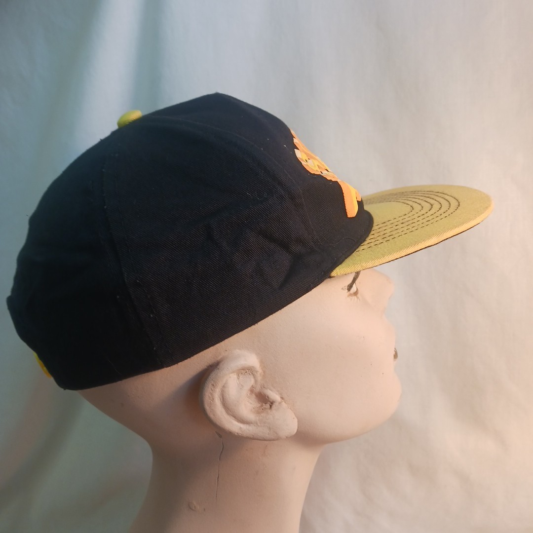 Super Mario Hat Black/yellow Adjustable Retro Video Game Classic Nintendo