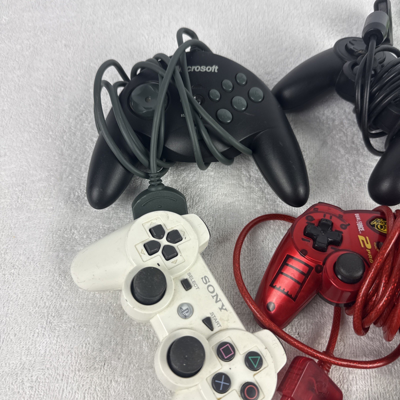 Lot of Playstation, Nintendo, Microsoft Controllers- FOR PARTS Or REPAIRS 🔥🔥