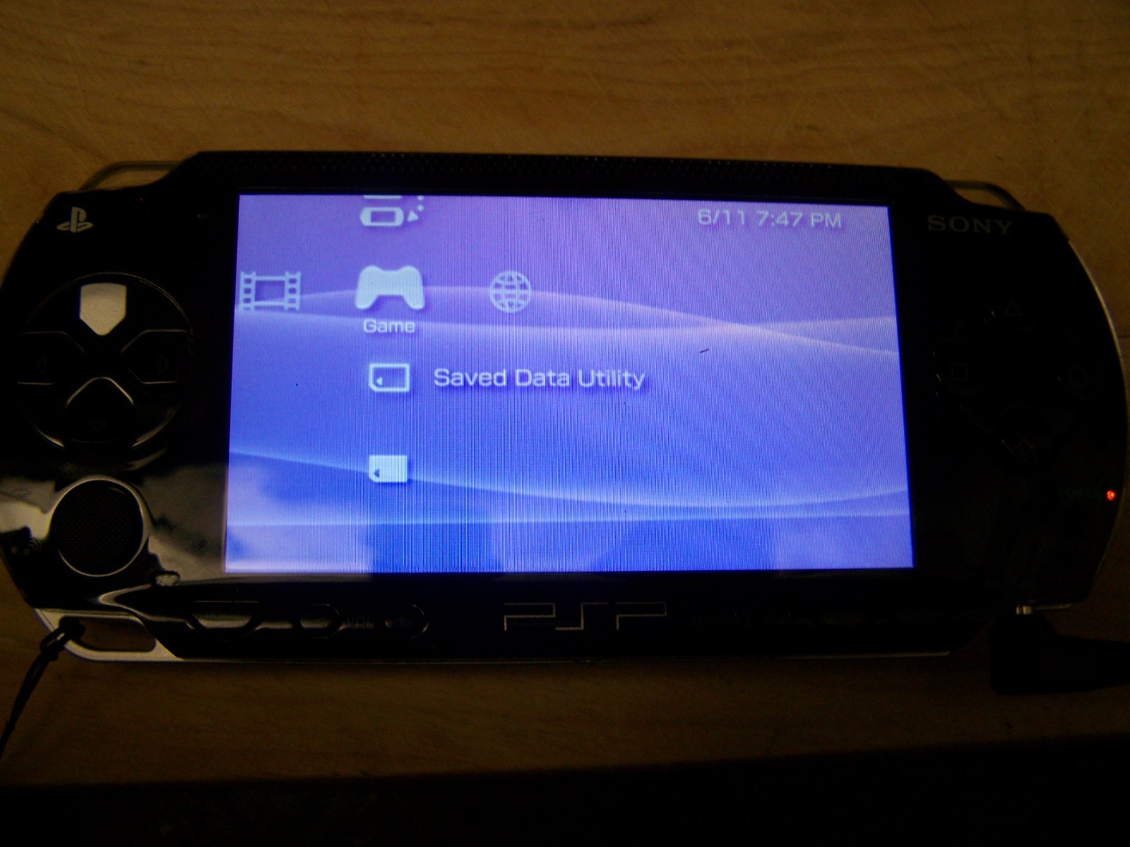 Sony PSP Black Model 1001 with Box, 32MB Card, Dexter Game, Power Cord, Tested