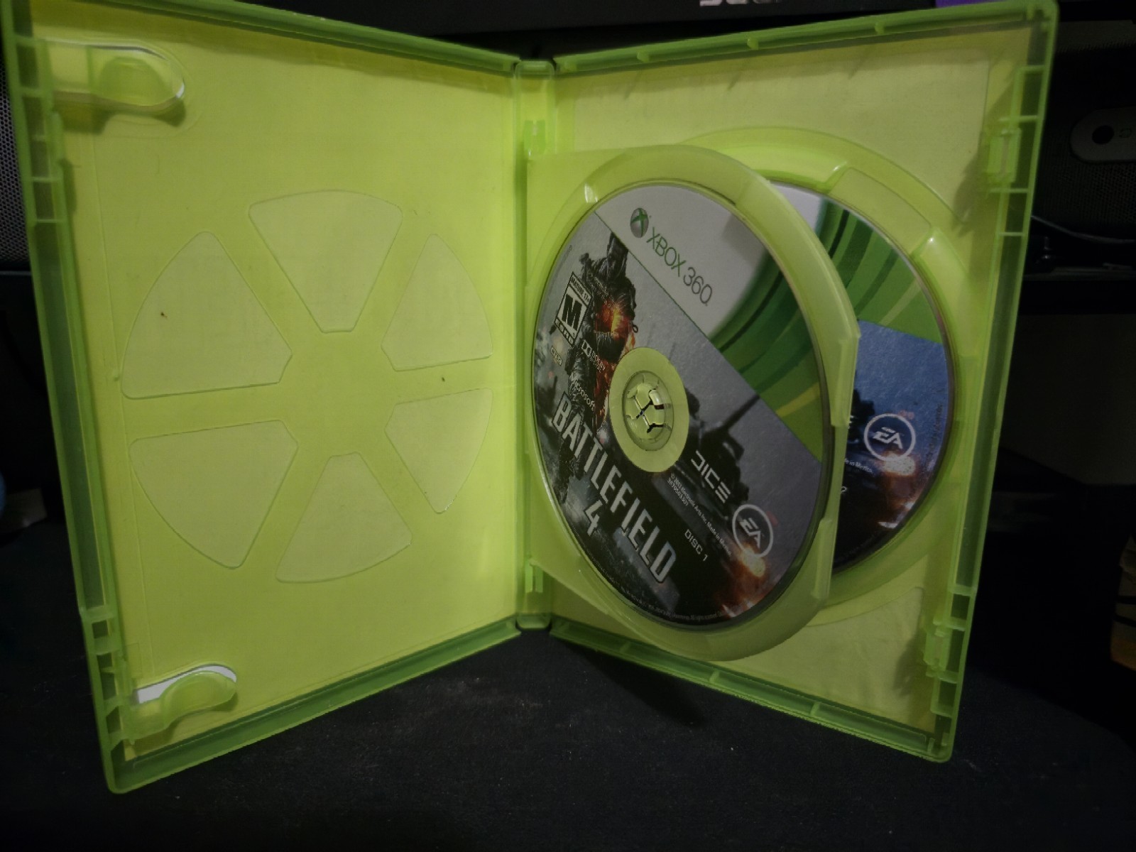 Battlefield 4 Xbox 360 Complete w/ Case & Disc M Shooter NTSC-U/C 2013