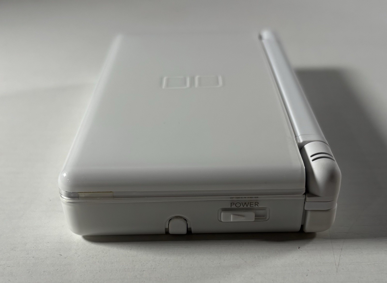 Nintendo DS Lite OEM White Handheld System LOT (USG-001) + 4 Games & Case CLEAN!