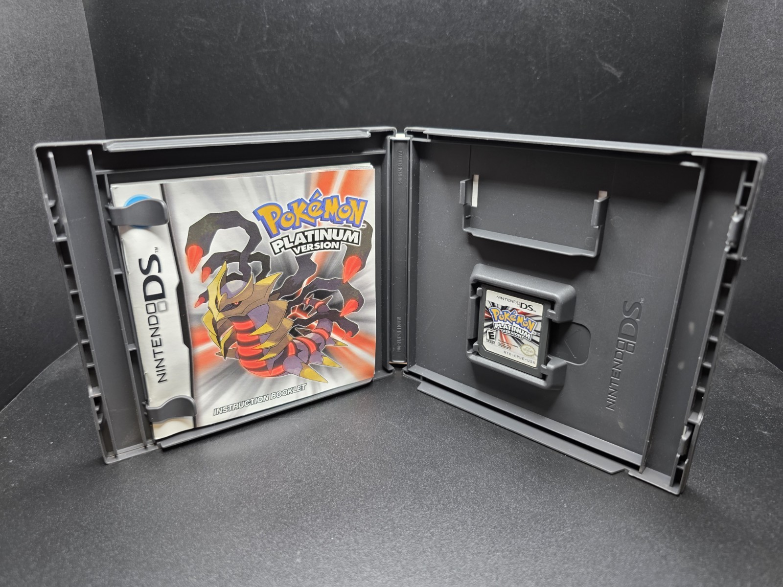 Pokemon Platinum Version Authentic Nintendo DS CIB Complete In Box W/ Manual