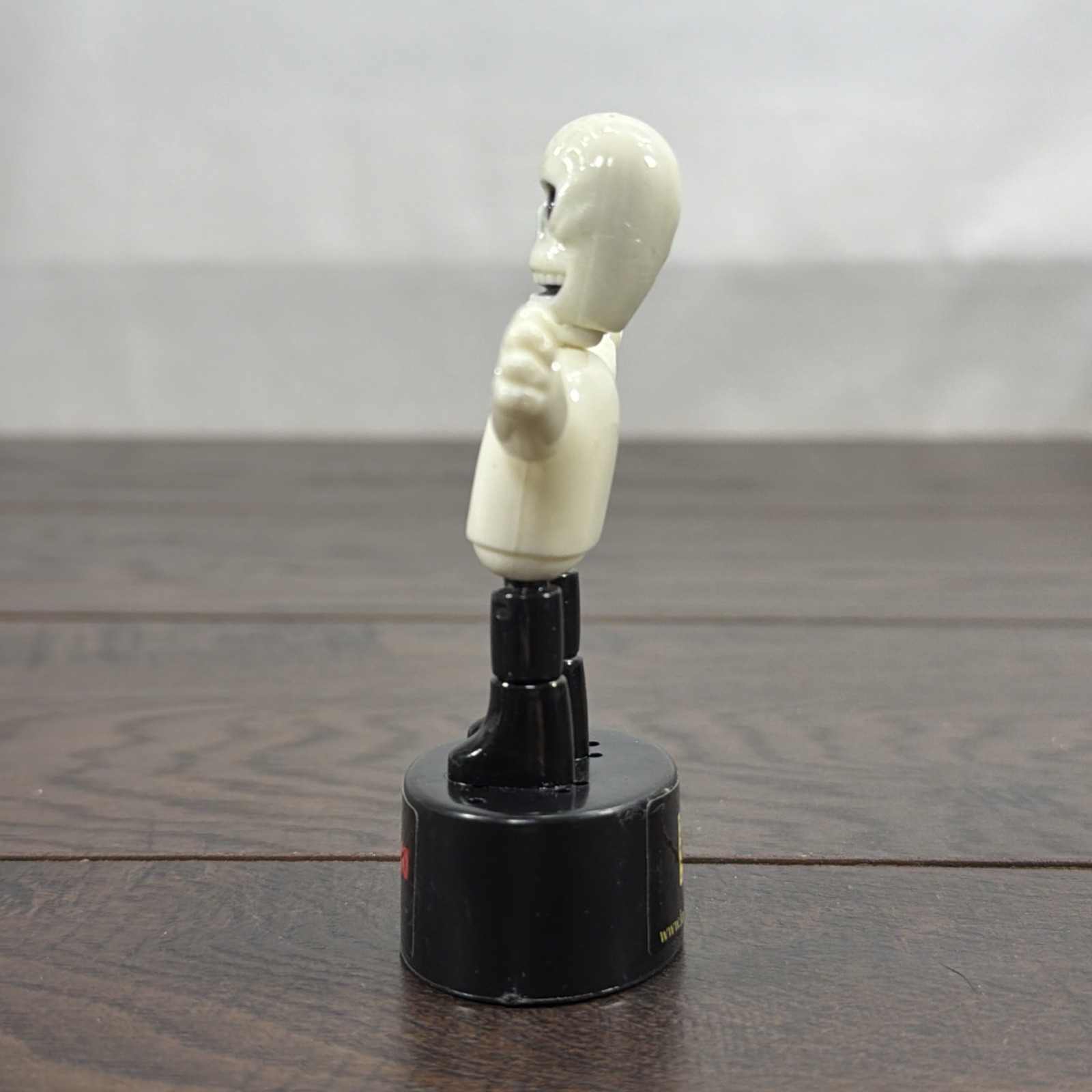 Rare Grim Fandango MANNY CALAVERA Promotional Push Puppet Toy Promo Collectible