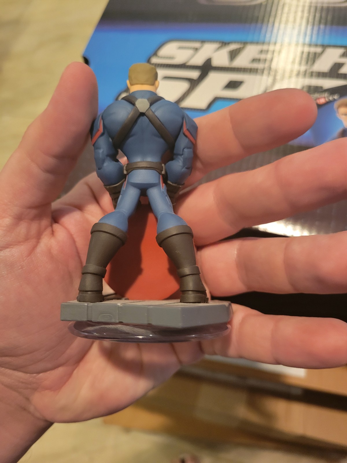 Disney Infinity 3.0 AVENGERS CAPTAIN AMERICA HULK CRYSTAL FIST w/CARD Marvel